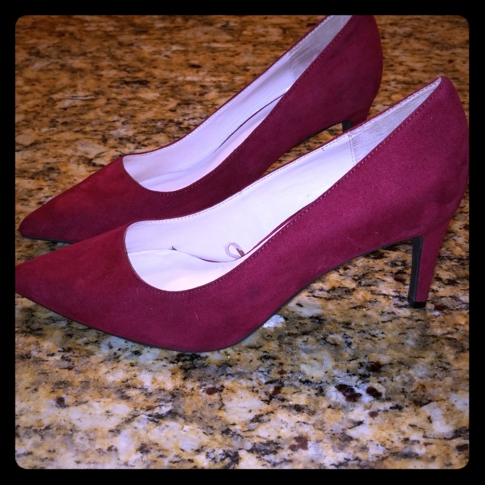 Zara Basic Red Pump Size 9